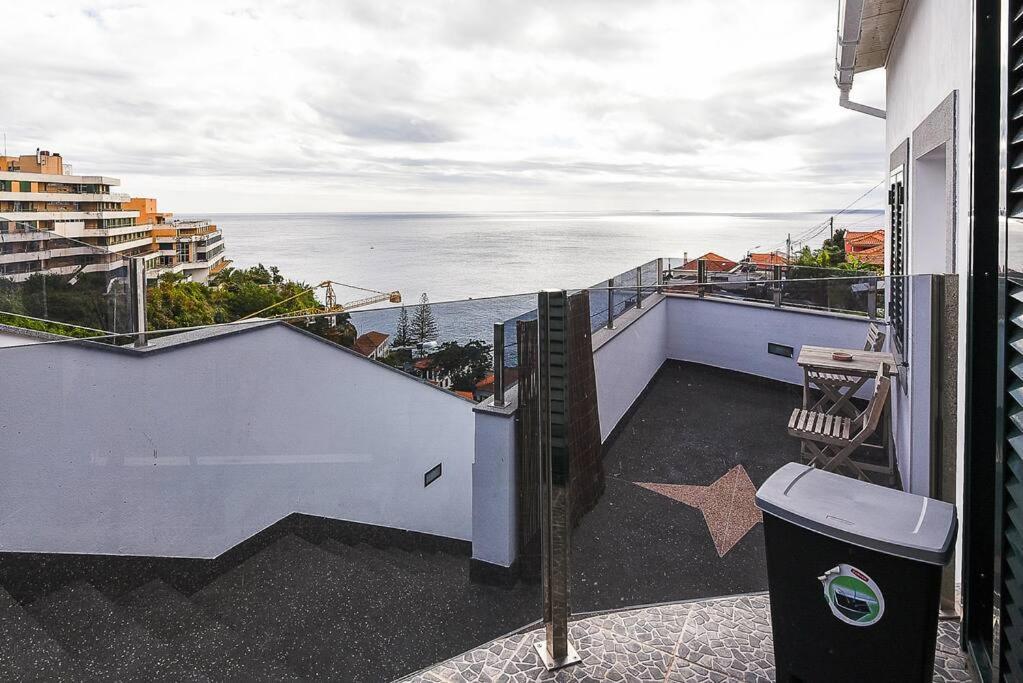 Sea house Villa Funchal  Bagian luar foto